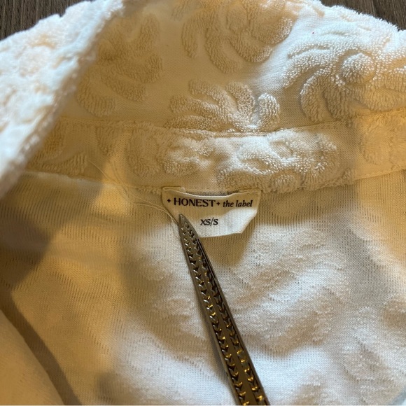 Honest the Label Sunshine Terry Cotton Shirt in Pearl Button Short Sleeve Beach - Picture 3 of 4